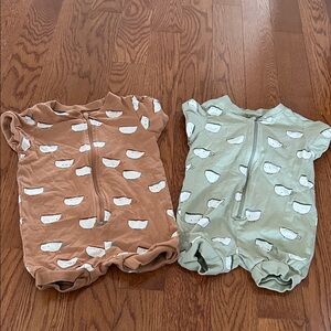 Souris mini 2 pc Adorable toddler Rompers with Cute Print